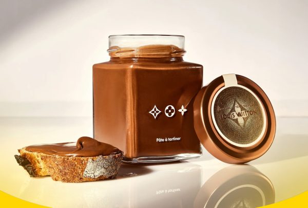 A_clever_move_that_puts_Louis_Vuitton_at_the_heart_of_the_trend.-